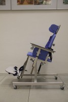Учебное место учащегося с нарушением ОДА (р. гр. 1,15-1,6 м, столешница из фанеры) - fgospostavki.ru - Москва