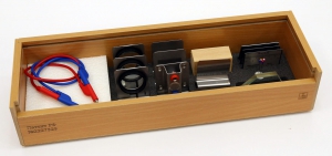 Лабораторный комплект (набор) по оптике с источником питания от сети - fgospostavki.ru - Москва