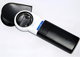 Лупа карманная с подсветкой (5х) - fgospostavki.ru - Москва