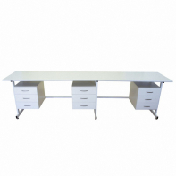 Стол 3-х тумбовый для лабораторных работ 2500*900*850 ЛДСП - fgospostavki.ru - Москва