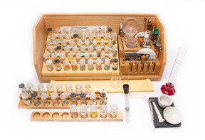 Микролаборатория для химического эксперимента (с ППГ, набором керамики и фарфора) - fgospostavki.ru - Москва